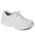 Zapatilla CALPE tipo blucher sin costuras y cierre con cordones. Dian color blanco