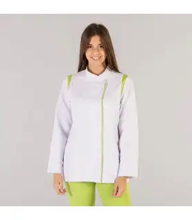 Casaca 6608 Leyre combinada de cuello mao con cierre con botones a presión ocultos de manga larga. Garys