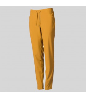 Pantalón 7048 de mujer de microfibra 360 con tratamiento SILVADUR. Color Albero. Garys