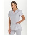 Casaca sanitaria de mujer 8029900. Cuello pico. Dyneke