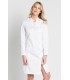 Bata sanitaria de mujer entallada 8218700 cuello redondo. Dyneke