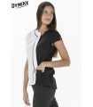 Casaca de estética de mujer 8227841. Asimétrica. Dyneke