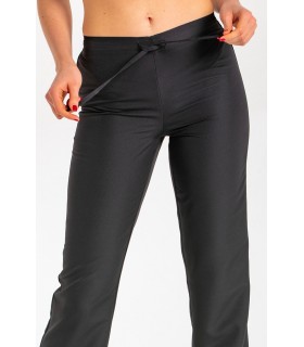 Pantalón sanitario de mujer 8056571 en microfibra. 2 Dyneke