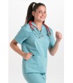Casaca sanitaria unisex 8204884 en manga corta. lejos Dyneke 18