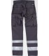Pantalón de visibilidad realzada con portarodilleras y reforzado C2911. Workteam8