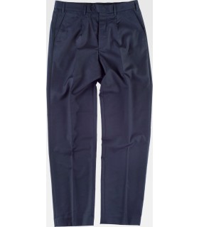Pantalón de vestir recto con pinzas B9015. Workteam5