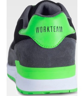 Zapatilla deportiva de serraje con cordones P3010. Workteam13